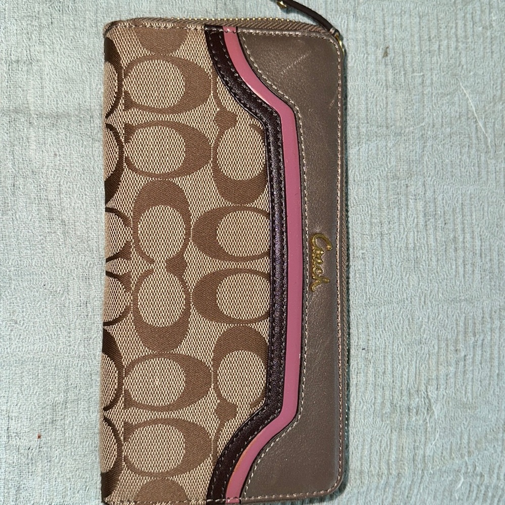 Coach wallet